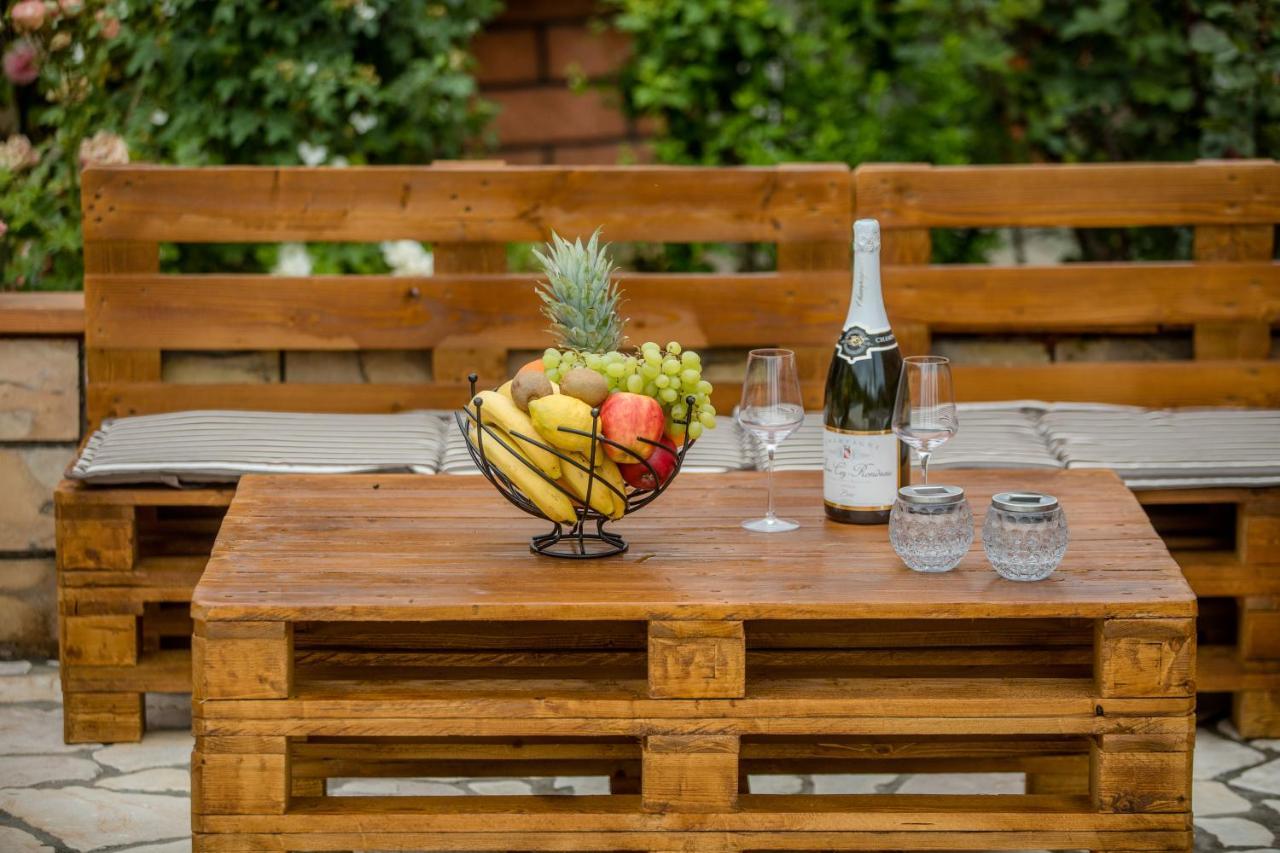 Apartments Scerbe 3103 Mundanije Екстер'єр фото